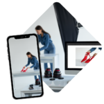 Een studio-opname van rode hakken, vastgelegd op een computerscherm, terwijl een fotograaf ze zorgvuldig positioneert op de achtergrond. Bij iBeat Studio zorgen we ervoor dat elk product perfect in beeld komt, met aandacht voor belichting, compositie en branding. Ontdek hoe een professionele productvideo jouw conversies verhoogt.